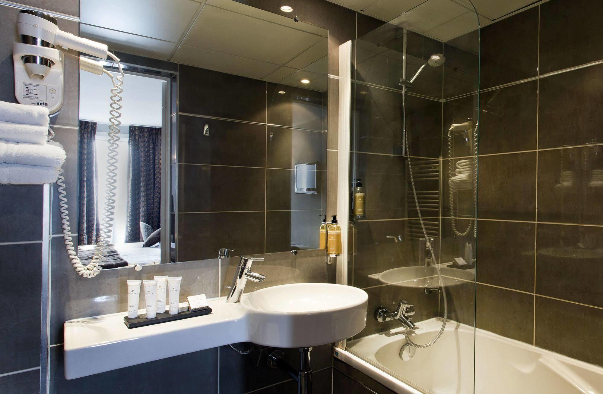 Hotel Du Prince Eugene Paryż Zewnętrze zdjęcie